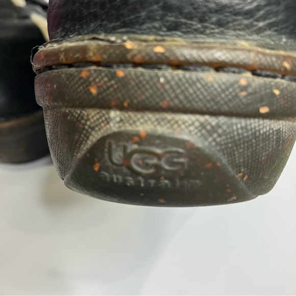 UGG caspia 1932 black leather boots Sherpa lined lace up women’s size 10 winter - Picture 9 of 9